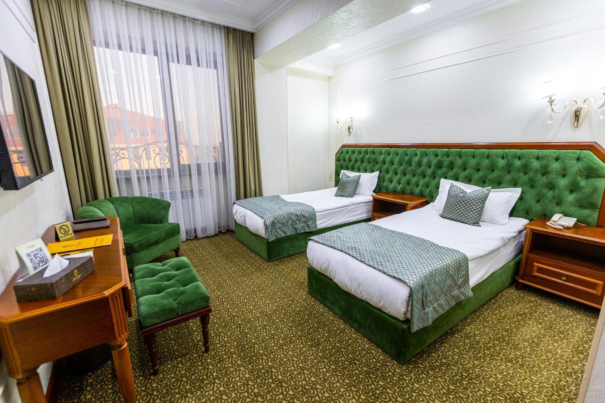 Otel Plaza